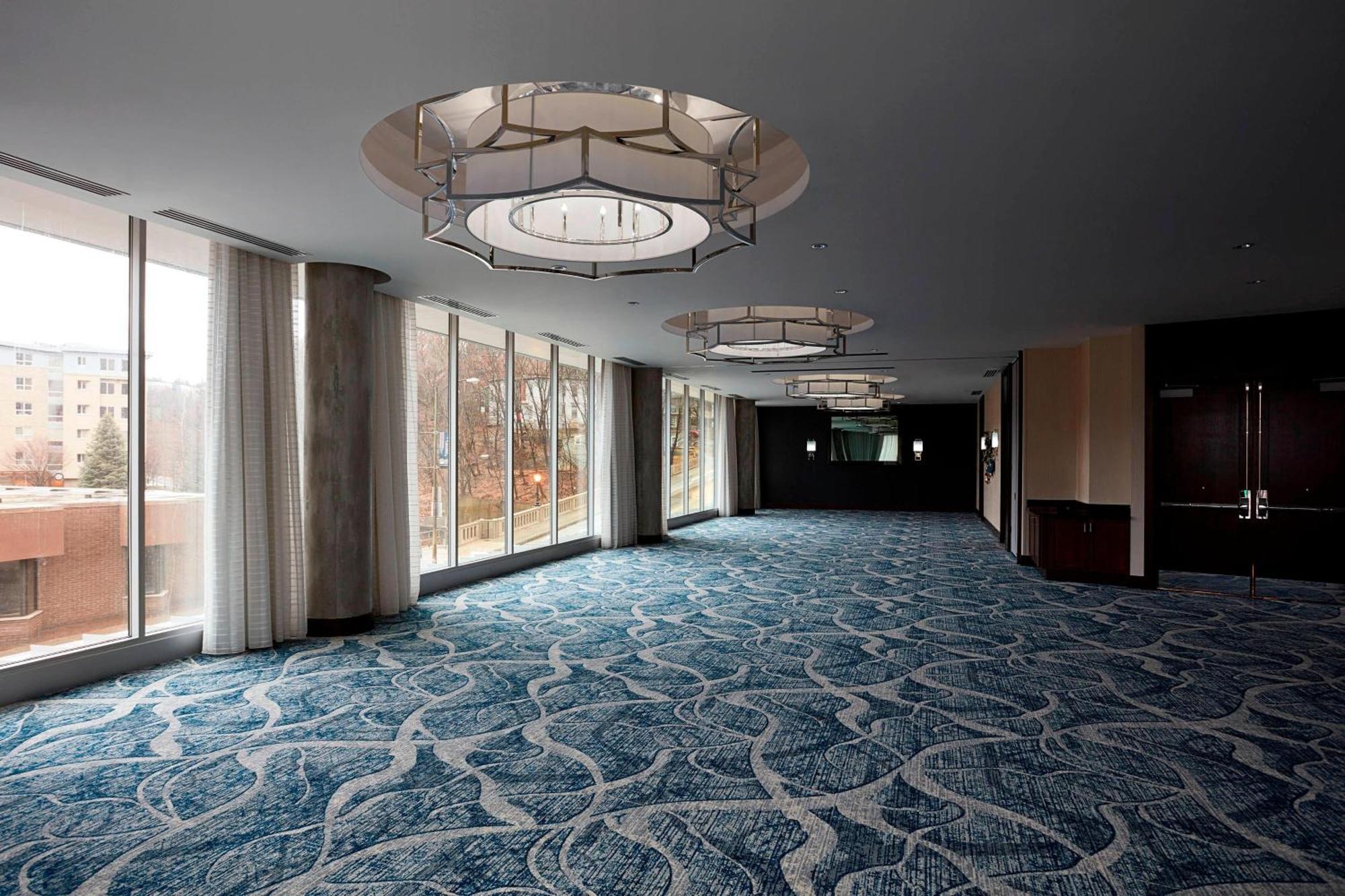 Ithaca Marriott Downtown On The Commons Hotel Exterior foto
